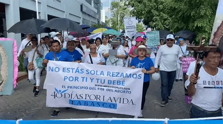 “No están solas”; replican en Tabasco Caminata Provida 2025