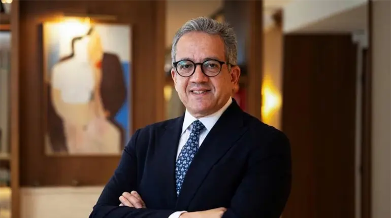 Egipcio Khaled El-Anany es elegido para dirigir a la UNESCO; asumirá el cargo en noviembre