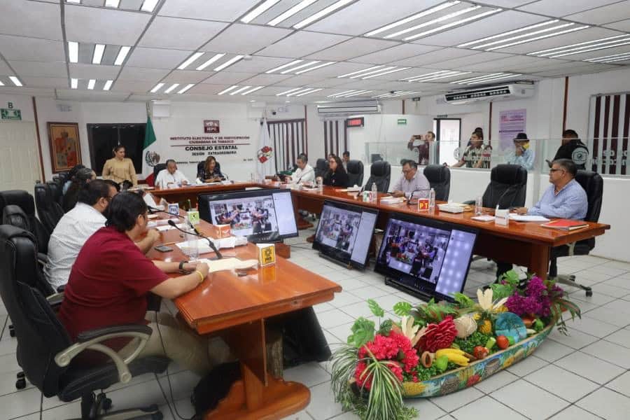 Renueva IEPC presidencias de sus comisiones permanentes, por cuestión de protocolo