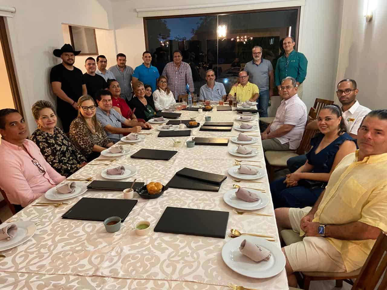 Restauranteros de Tabasco sostienen encuentro; buscan consolidar al gremio