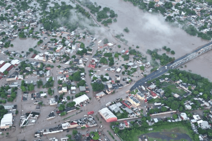 Lluvias dejan al menos 24 muertos en Hidalgo, Puebla, Veracruz y Querétaro