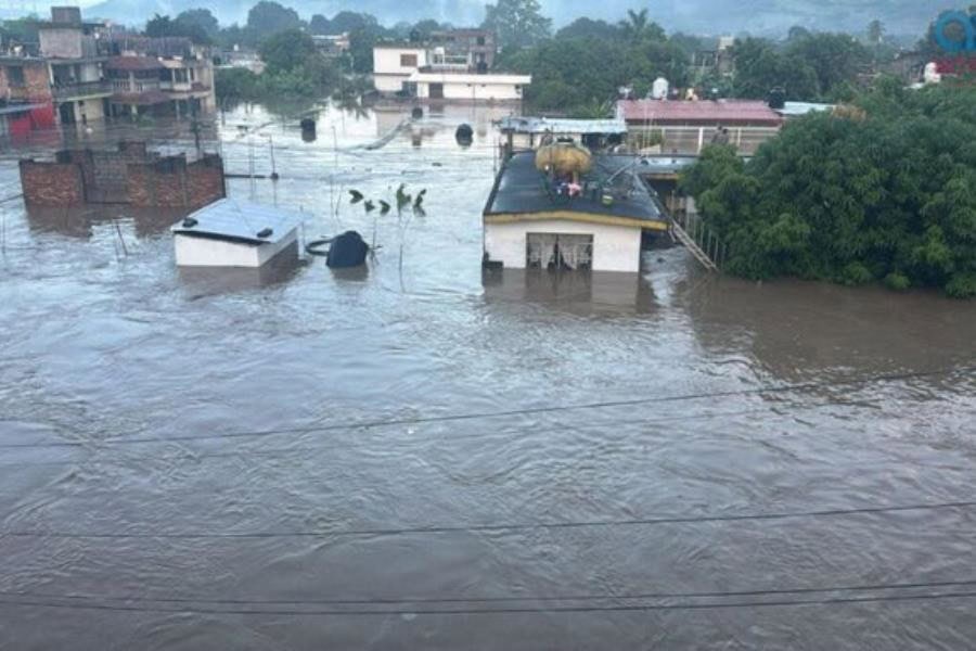Incrementa a 64 cifra de muertos y 65 no localizados por lluvias