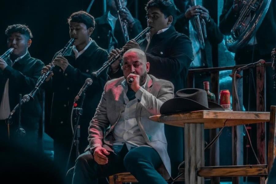 Lupillo se defiende, prepara contrademanda contra Belinda