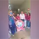 Mujer interrumpe celebración del mes rosa en el IMSS de Reynosa por falta de tratamiento y especialistas