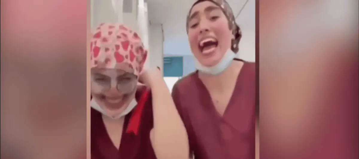 Doctoras se graban riéndose y usando filtros de payasos en el IMSS de Irapuato