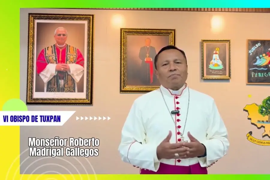 Llama Obispo Roberto Madrigal a la feligresía a vivir el Día de Muertos en comunión y con fe