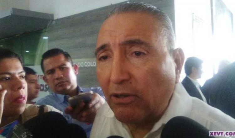 Pide Valdivia a Ulises Ruiz hacer valer sus críticas en la asamblea nacional