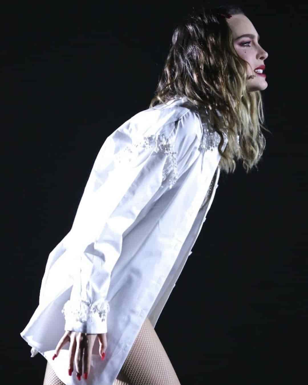 Así luce Belinda en la obra Hoy No Me Puedo Levantar Así luce Belinda en la obra Hoy No Me Puedo Levantar