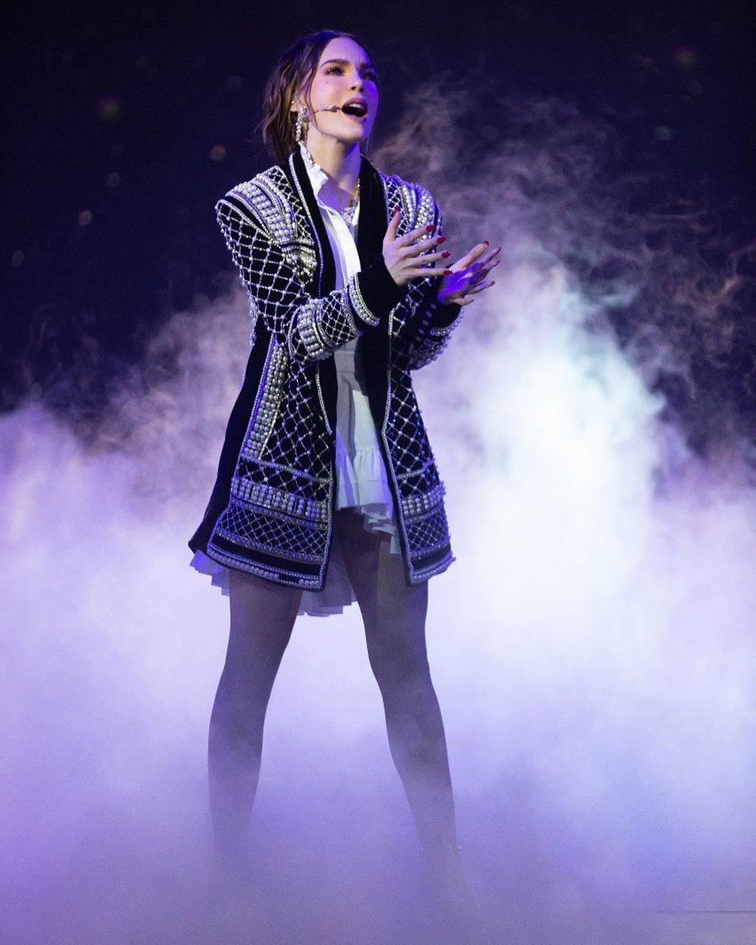 Así luce Belinda en la obra Hoy No Me Puedo Levantar Así luce Belinda en la obra Hoy No Me Puedo Levantar