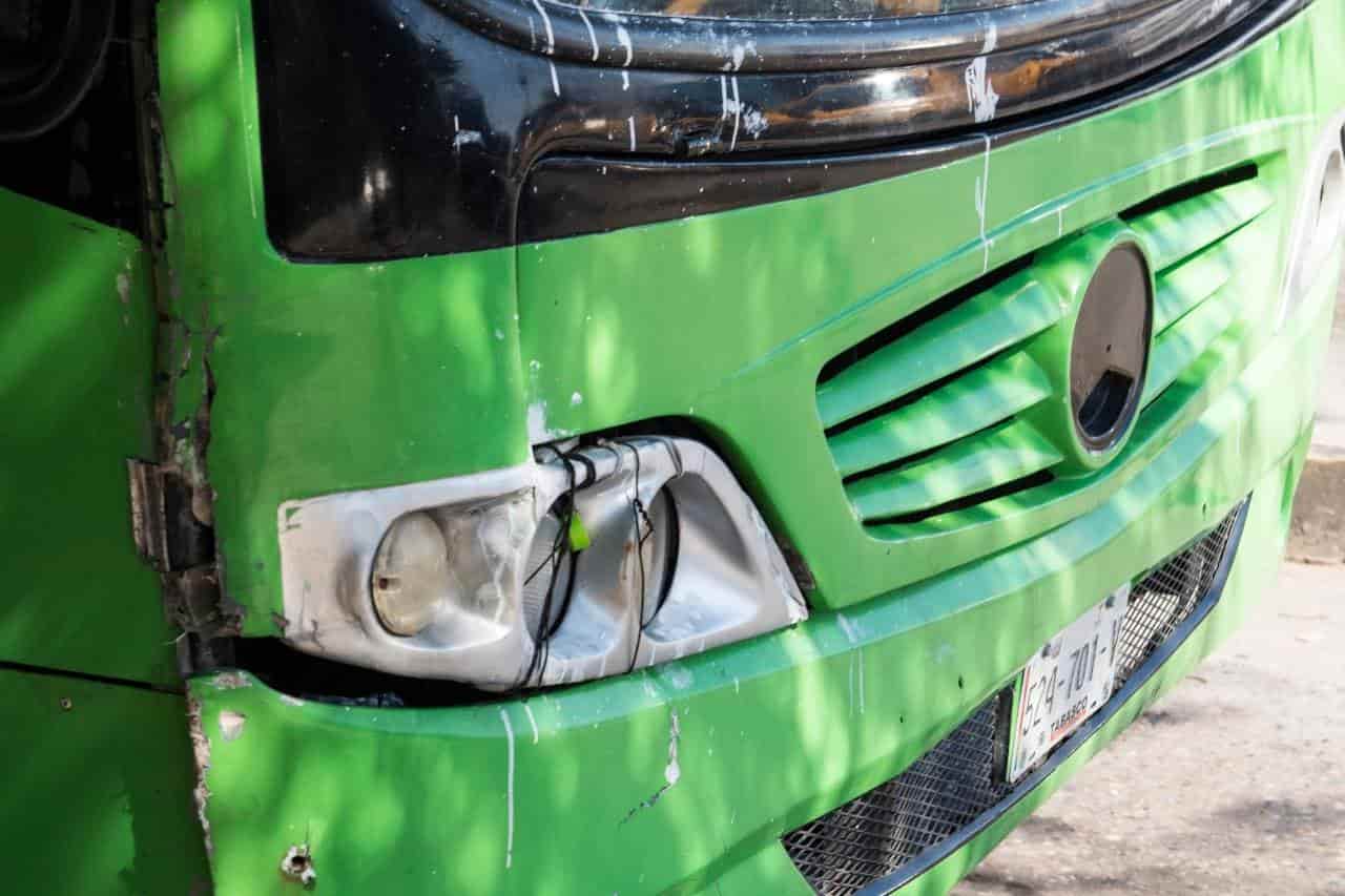 Circulan chatarras de Transbus por calles de Villahermosa
