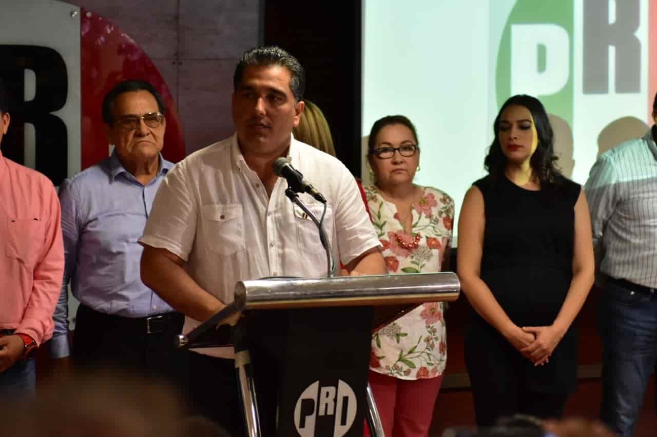 Presenta PRI-Tabasco a nuevos integrantes del CDE Presenta PRI-Tabasco a nuevos integrantes del CDE