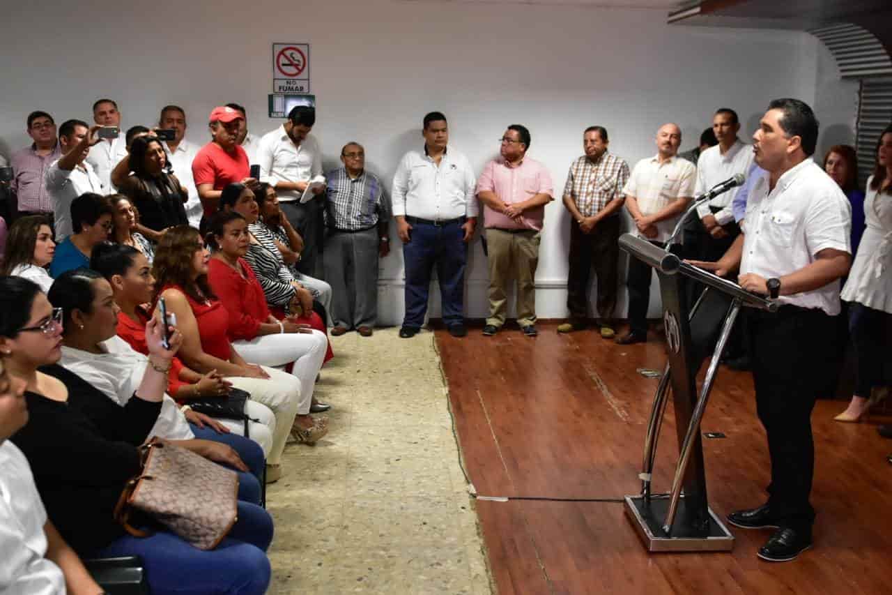 Presenta PRI-Tabasco a nuevos integrantes del CDE Presenta PRI-Tabasco a nuevos integrantes del CDE