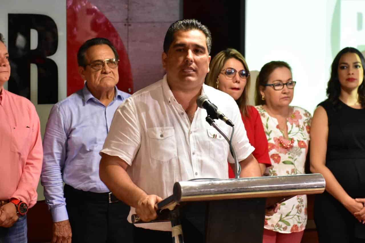 Presenta PRI-Tabasco a nuevos integrantes del CDE Presenta PRI-Tabasco a nuevos integrantes del CDE