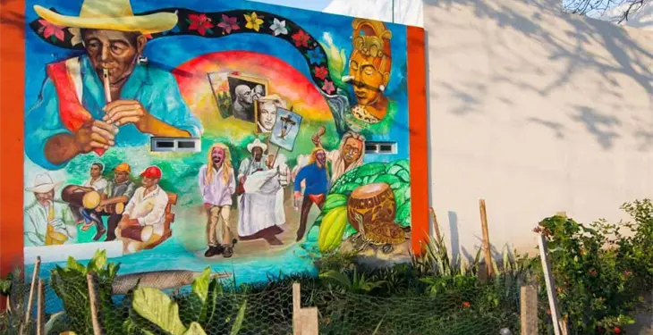 Plasman nuestros orígenes y tradiciones en maravilloso mural en Pomoca, Nacajuca. Plasman nuestros orígenes y tradiciones en maravilloso mural en Pomoca, Nacajuca.