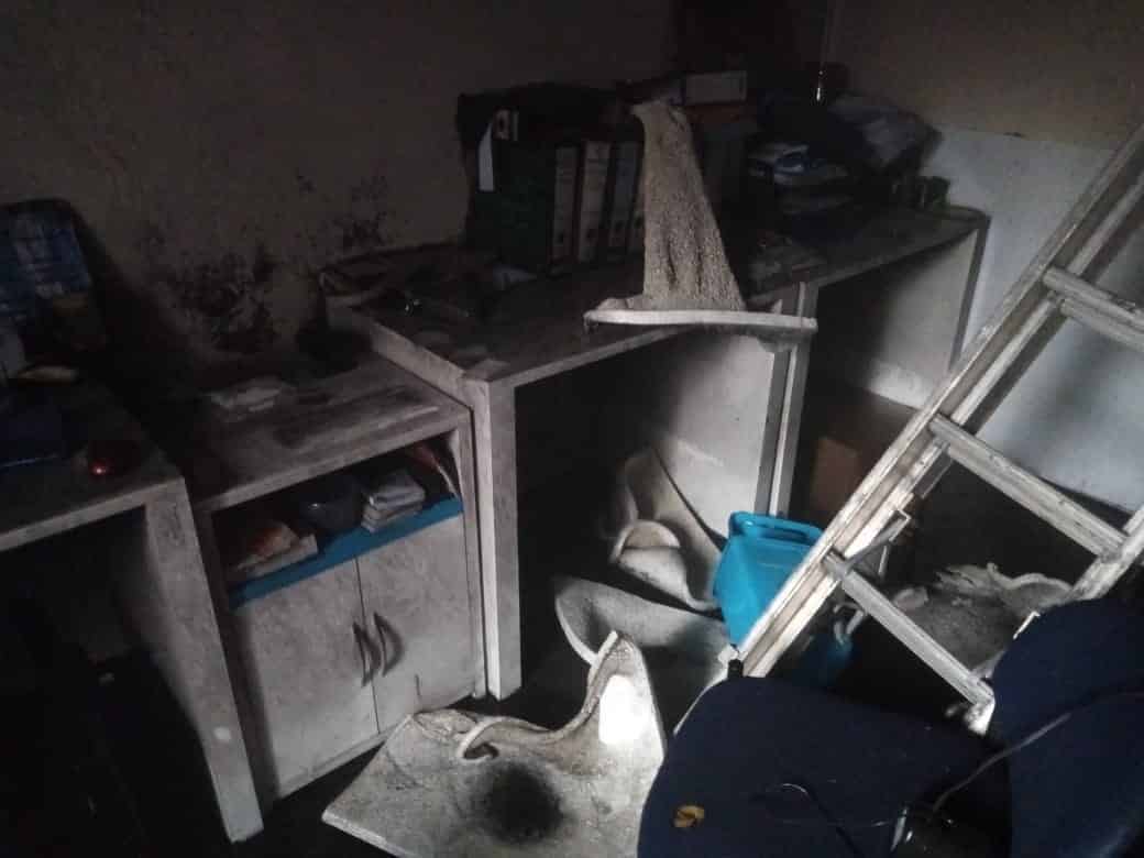 Se incendia un negocio en el centro de la ciudad