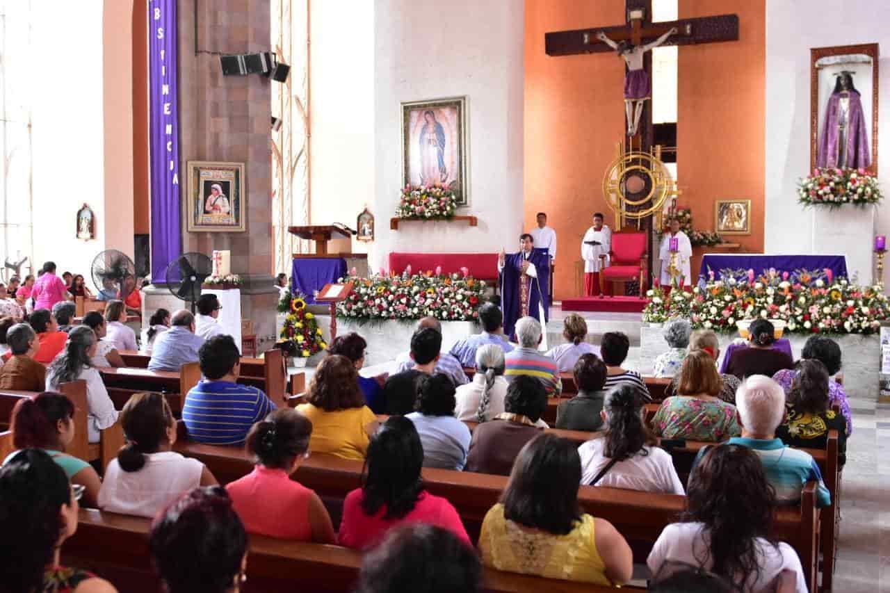 Celebran Misa de Miércoles de Ceniza en hospital del Niño Celebran Misa de Miércoles de Ceniza en hospital del Niño