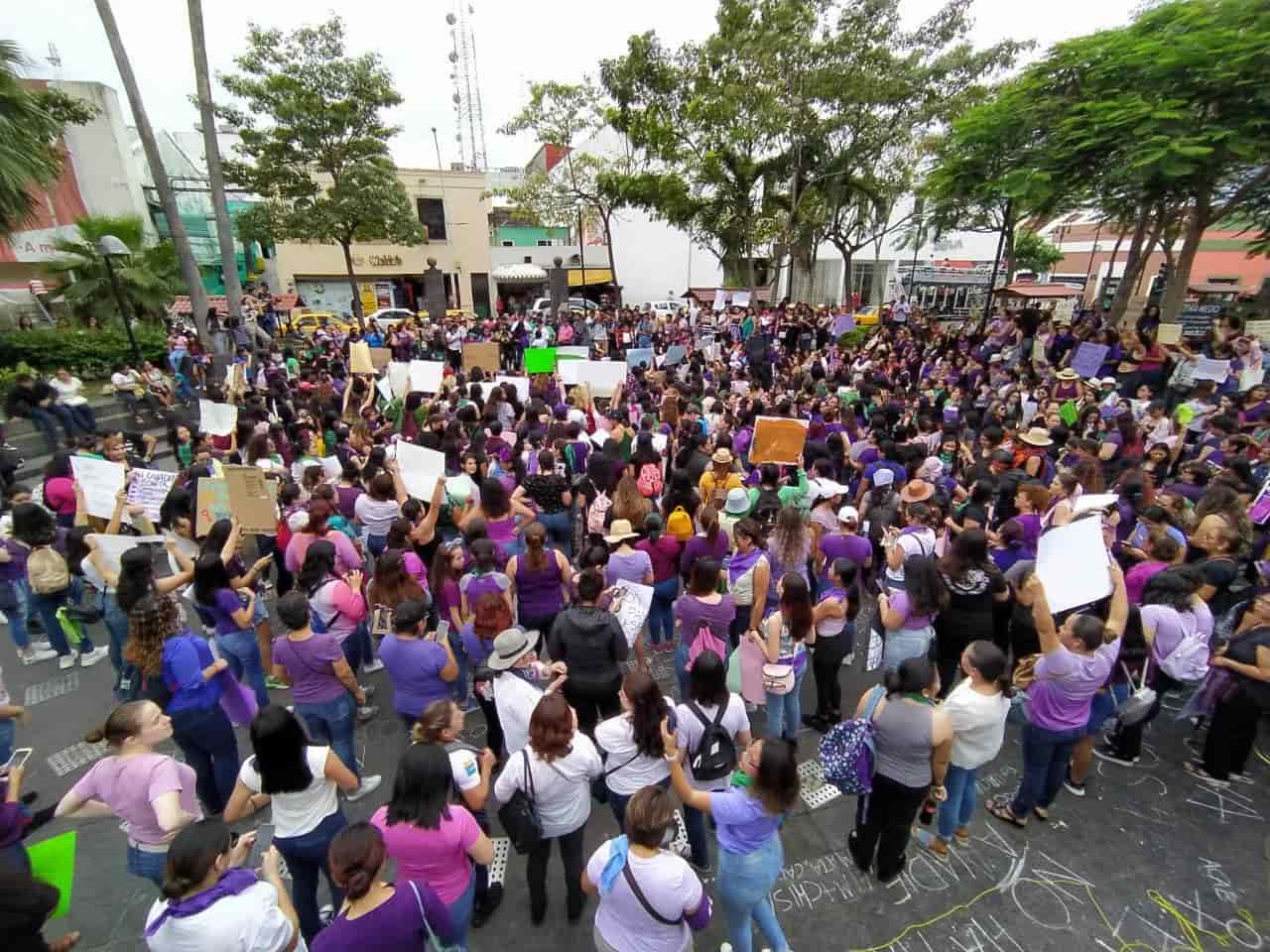 Tabasco feminicida, expresan mujeres en Villahermosa Tabasco feminicida, expresan mujeres en Villahermosa