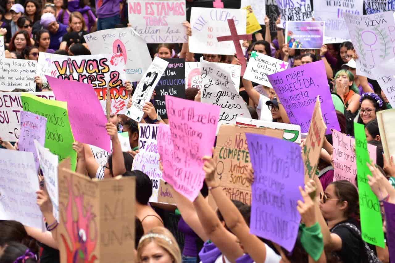 Tabasco feminicida, expresan mujeres en Villahermosa Tabasco feminicida, expresan mujeres en Villahermosa