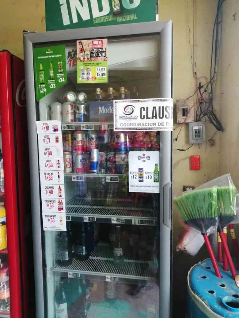 Clausuran negocios y depósitos de cerveza por violar decreto de prevención del Covid-19 en Comalcalco y Jalpa