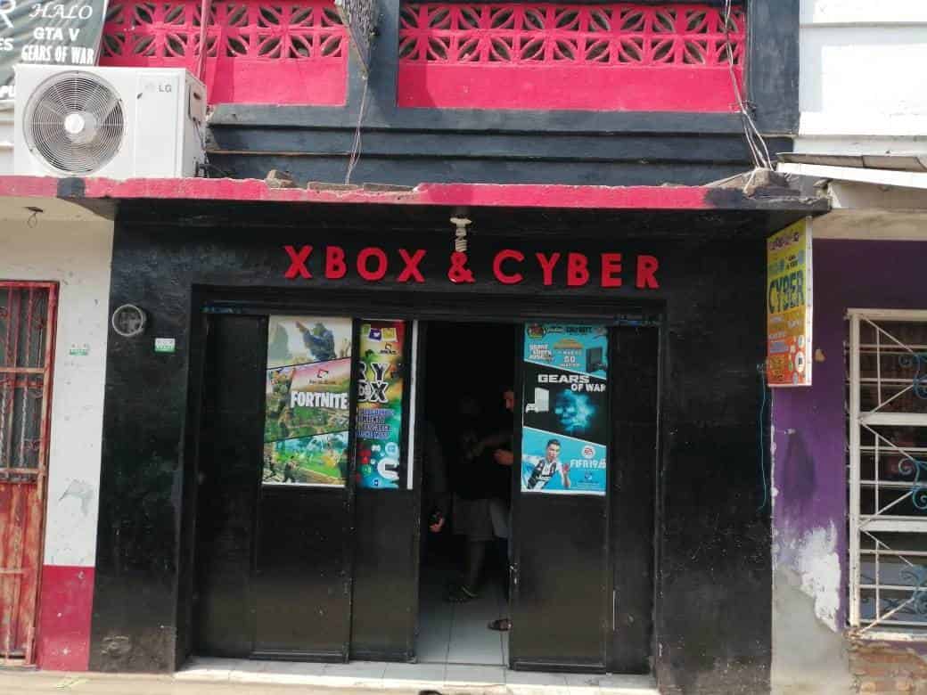 Clausuran negocios y depósitos de cerveza por violar decreto de prevención del Covid-19 en Comalcalco y Jalpa