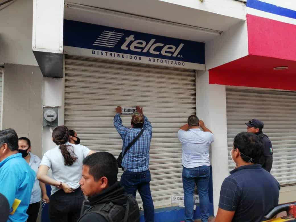 Clausuran negocios y depósitos de cerveza por violar decreto de prevención del Covid-19 en Comalcalco y Jalpa