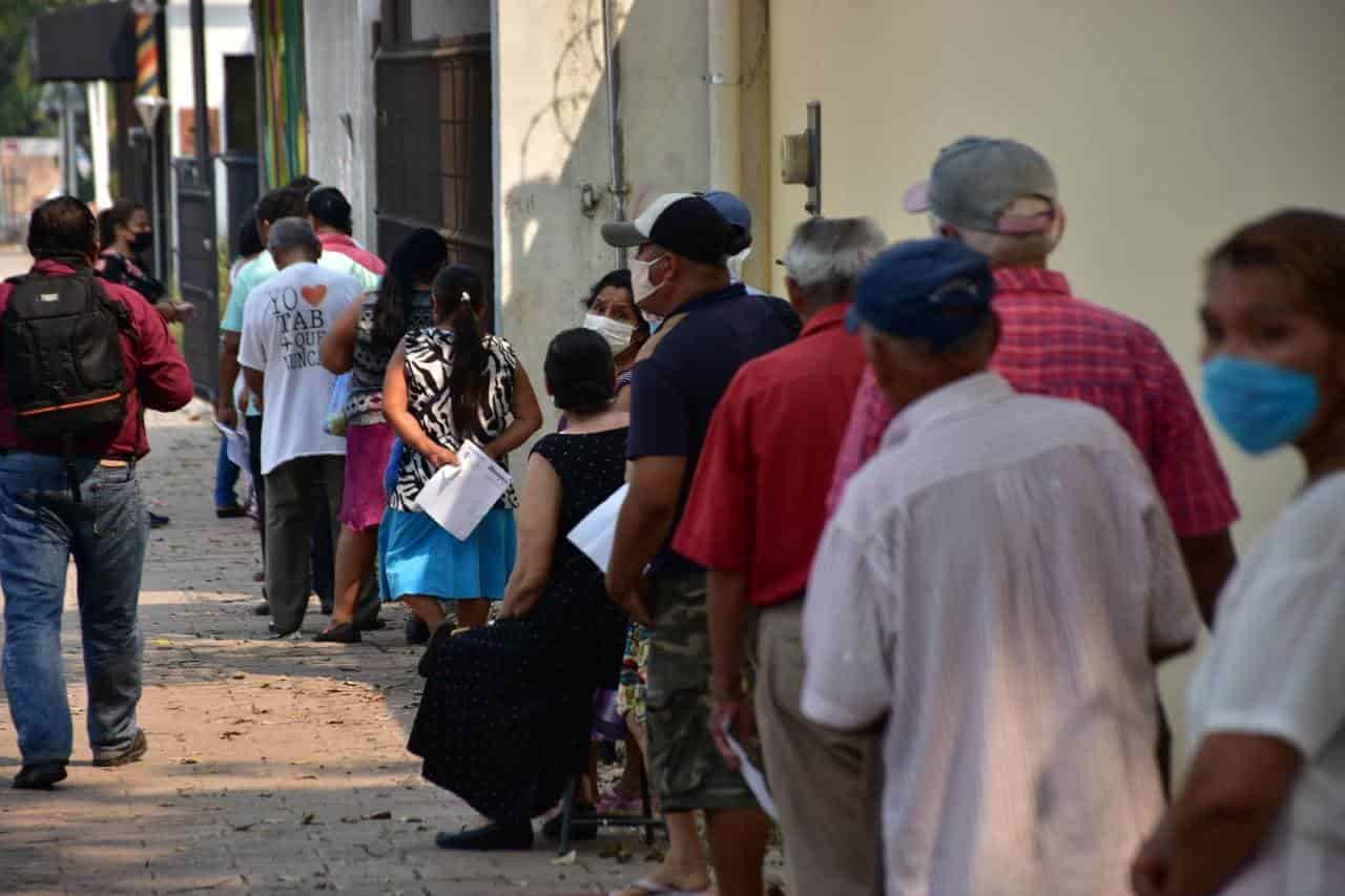 Entrega iglesia Católica cerca de mil despensas como parte del programa Mesa Solidaria Entrega iglesia Católica cerca de mil despensas como parte del programa Mesa Solidaria