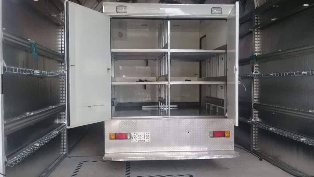 Habilitan cápsula sanitizadora para desinfectar ambulancias Habilitan cápsula sanitizadora para desinfectar ambulancias