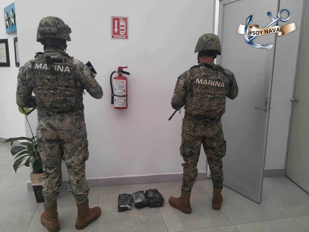 Asegura SEMAR 162 kilogramos de presunta cocaína en puerto de Michoacán Asegura SEMAR 162 kilogramos de presunta cocaína en puerto de Michoacán