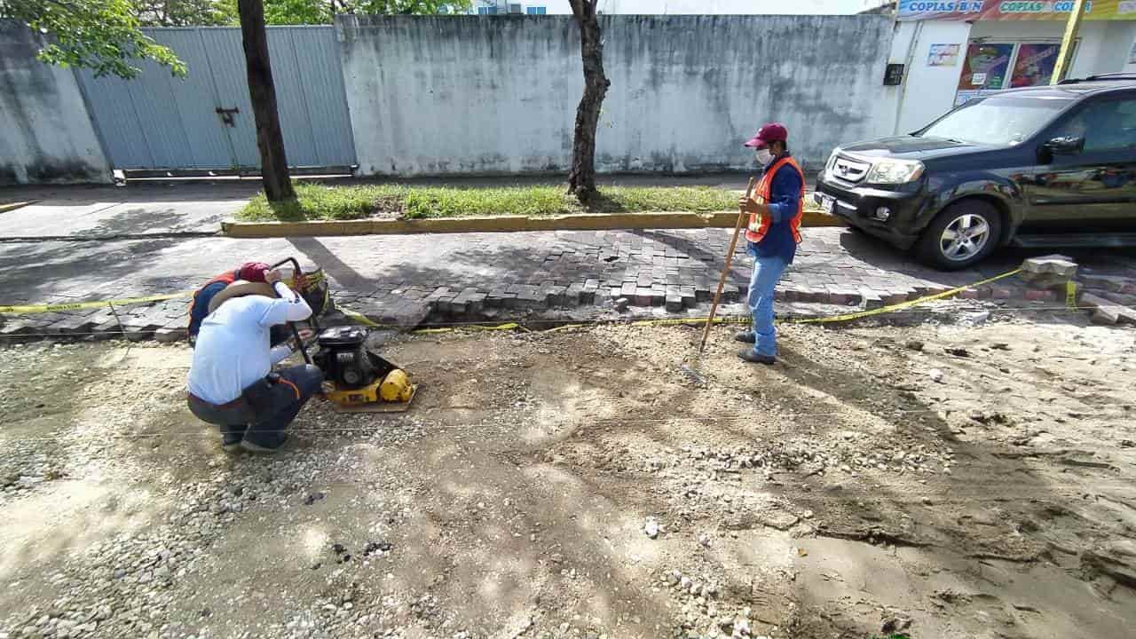 Rehabilitará Gobierno de Centro 7 mil 50 m2 de pavimento de adoquín en Tabasco 2000 Rehabilitará Gobierno de Centro 7 mil 50 m2 de pavimento de adoquín en Tabasco 2000