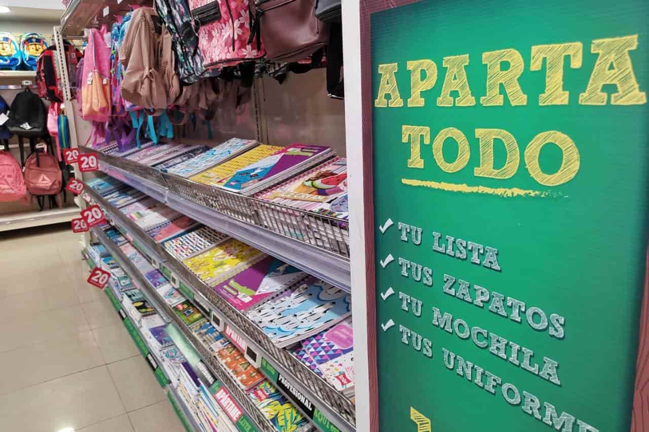 Escasa venta de útiles escolares en supermercados y papelerías Escasa venta de útiles escolares en supermercados y papelerías