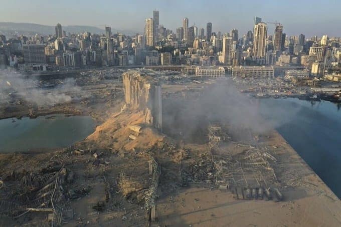 Así amanece Beirut un día después de la explosión (Fotogalería) Así amanece Beirut un día después de la explosión (Fotogalería)