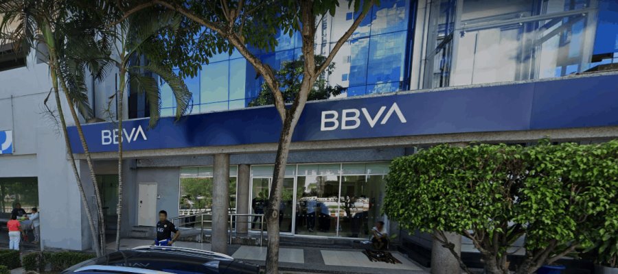 Pese aumento en remesas, familias reciben menos dinero por apreciación del peso: BBVA