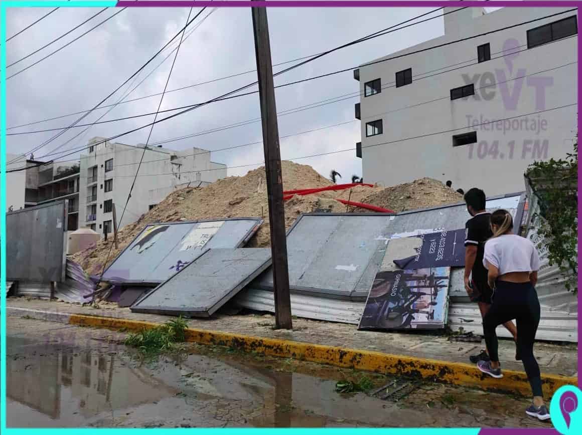 Zeta deja estragos en Playa del Carmen