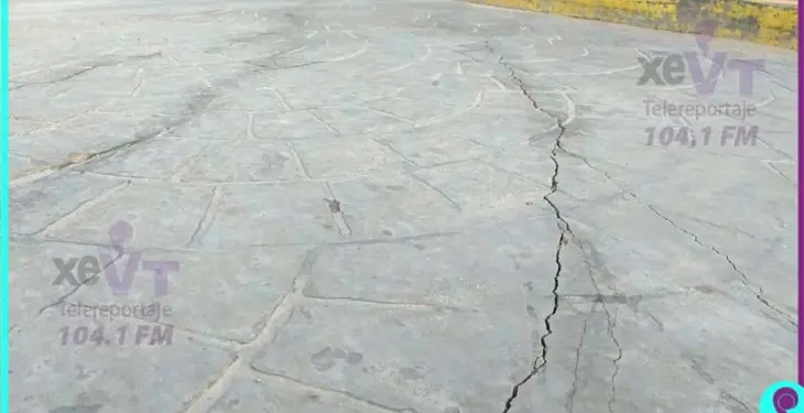 Tubo reventado generó hundimiento en Ruiz Cortines, explican Tubo reventado generó hundimiento en Ruiz Cortines, explican