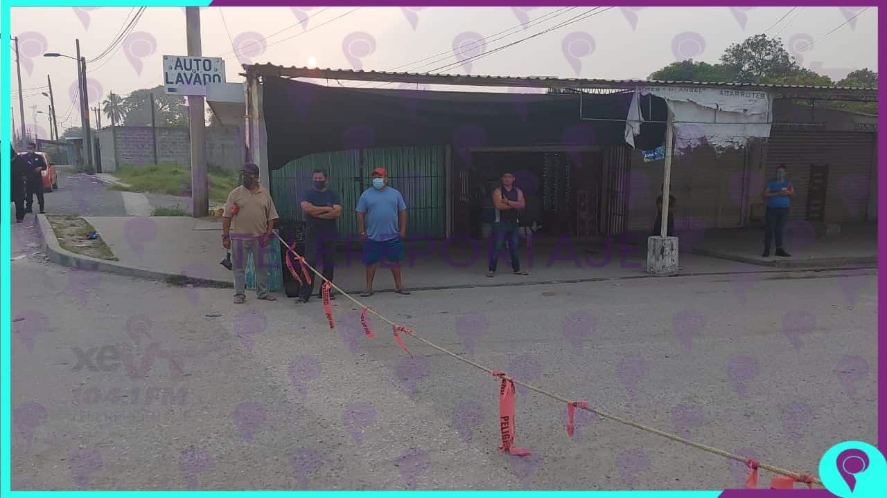Bloquean entrada a ranchería González, Centro Bloquean entrada a ranchería González, Centro