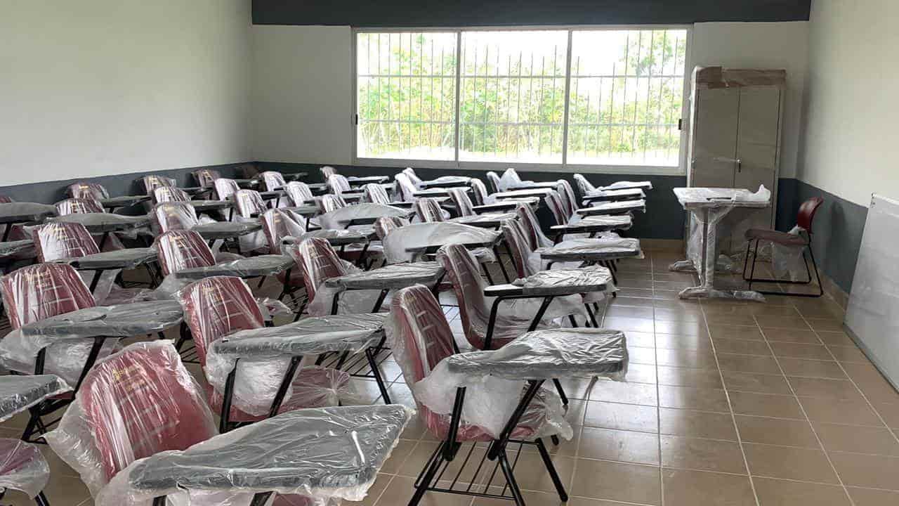 Entrega PEMEX aula didáctica en Oxiacaque, Nacajuca Entrega PEMEX aula didáctica en Oxiacaque, Nacajuca
