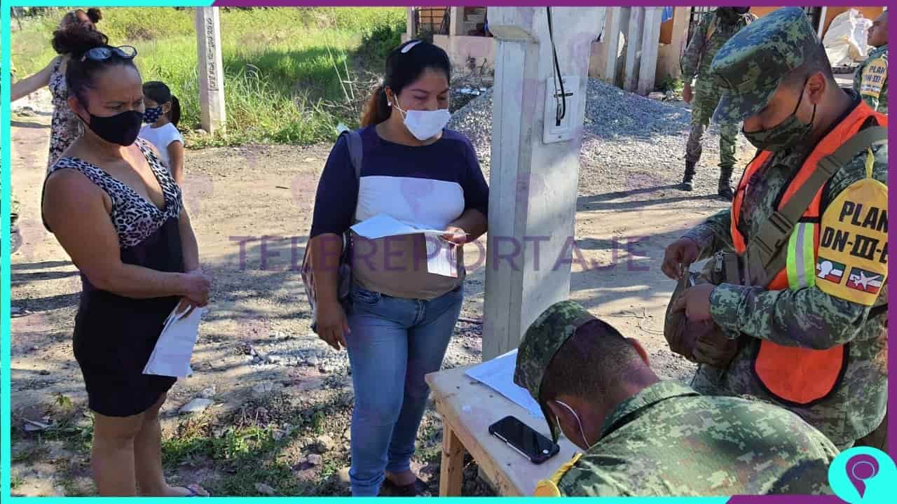 Sigue entrega de enseres en Gaviotas Sur Sigue entrega de enseres en Gaviotas Sur
