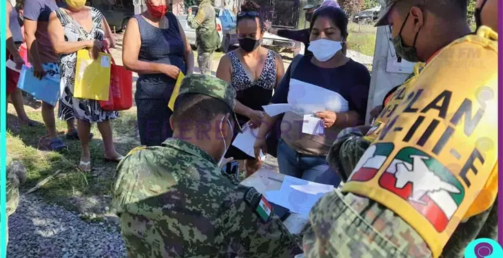 Sigue entrega de enseres en Gaviotas Sur Sigue entrega de enseres en Gaviotas Sur