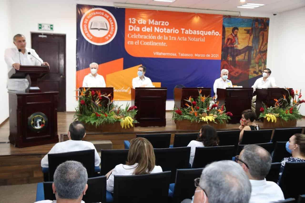 Rinde protesta nueva directiva del Colegio de Notarios de Tabasco Rinde protesta nueva directiva del Colegio de Notarios de Tabasco
