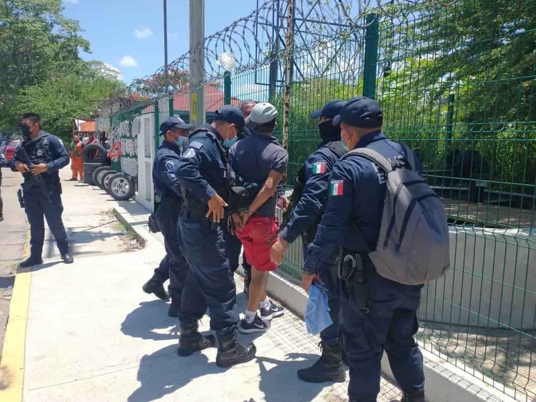 Detienen a joven con auto con reporte de robo en Guayabal Detienen a joven con auto con reporte de robo en Guayabal