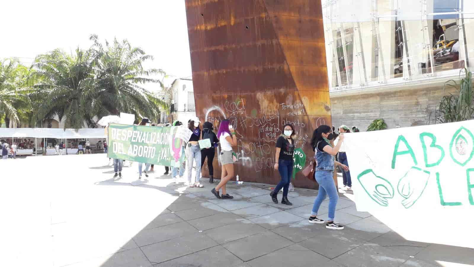 Exigen colectivos feministas despenalización del aborto en Tabasco