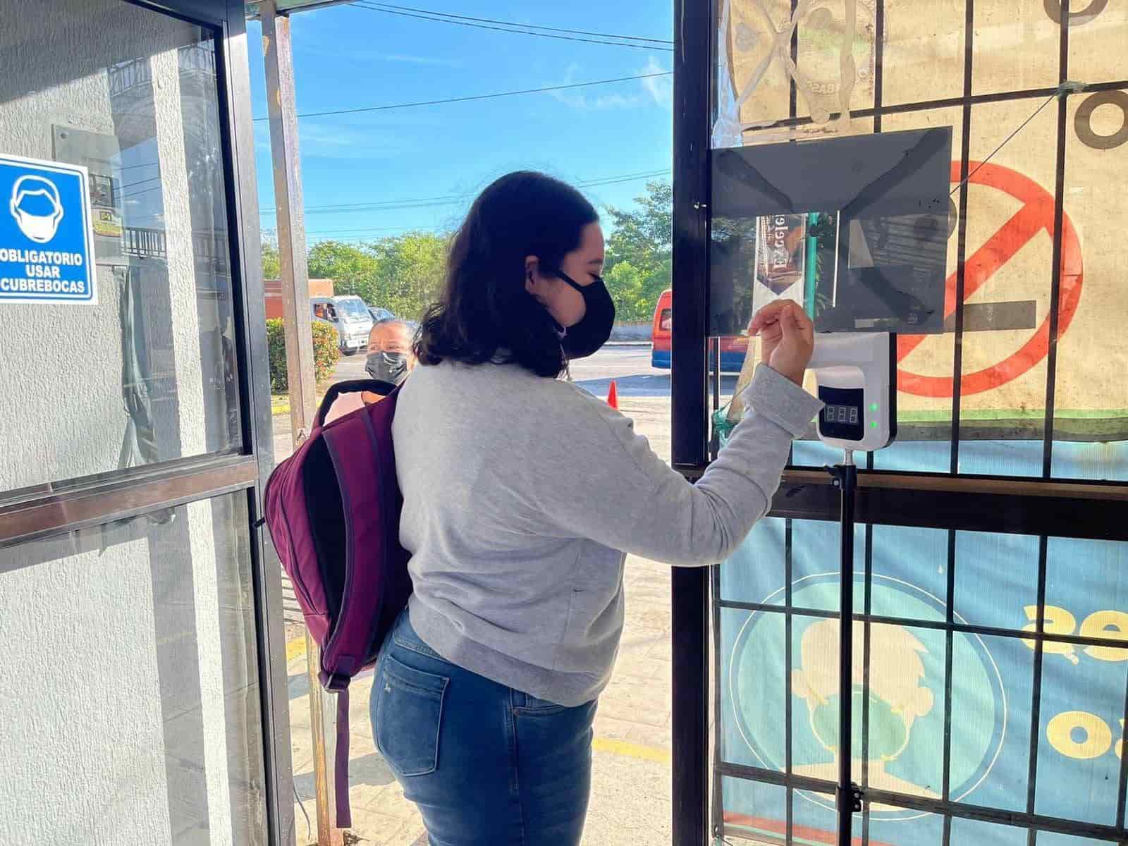 Regresan 500 estudiantes a la UT en primer día de clases Regresan 500 estudiantes a la UT en primer día de clases