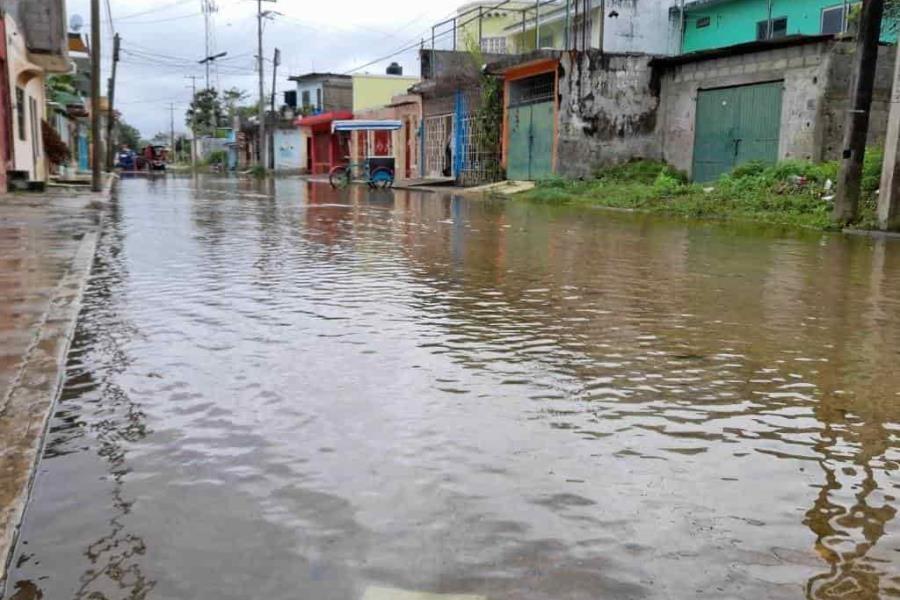 En Macuspana hay 70 familias afectadas por desbordamiento de ríos