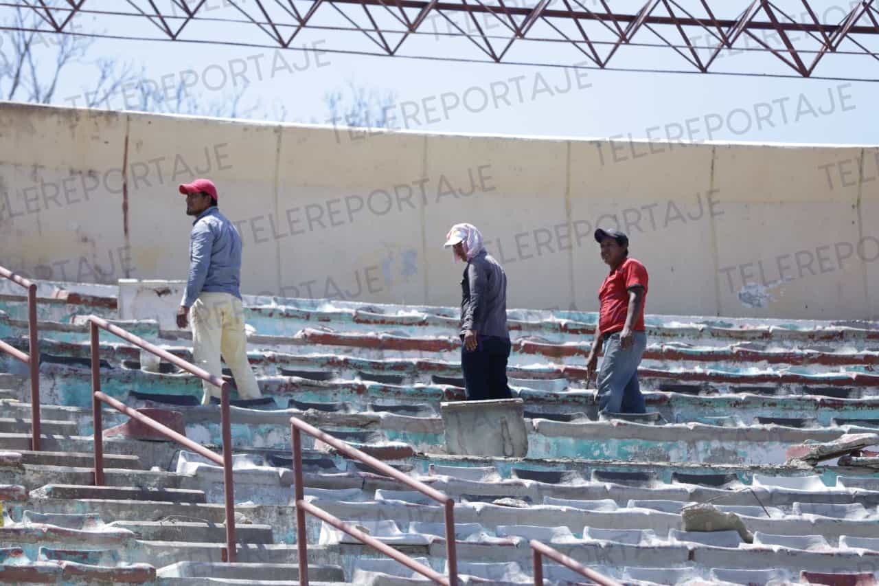 Avanza a tiempo adecuación del estadio Tumbapatos para hospedar a los Olmecas en el inicio de la LMB Avanza a tiempo adecuación del estadio Tumbapatos para hospedar a los Olmecas en el inicio de la LMB