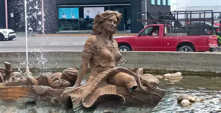 Ladrones dejan sin pierna a choca de la fuente El Cayuco… en Villahermosa Ladrones dejan sin pierna a choca de la fuente El Cayuco… en Villahermosa