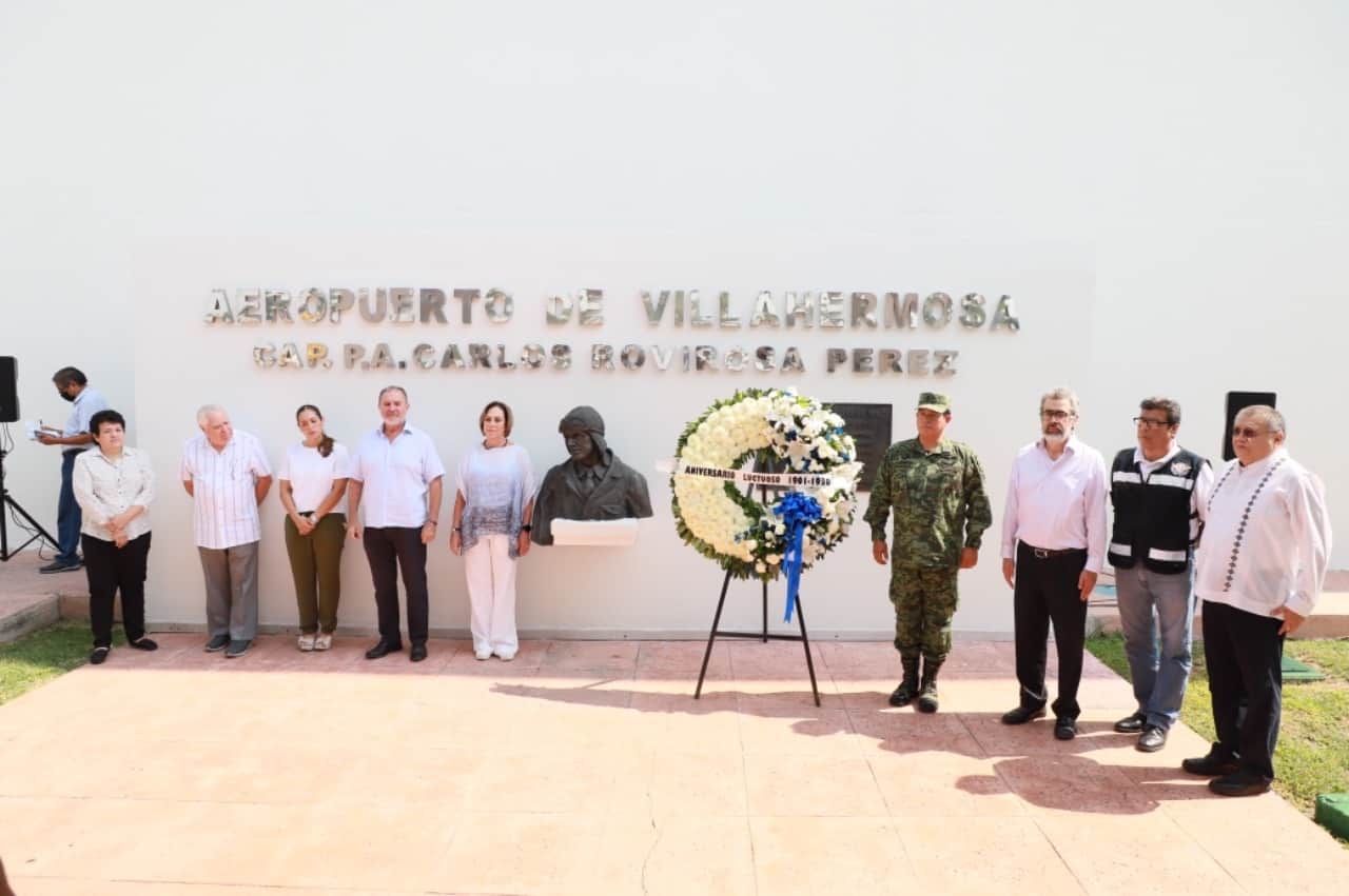Reconocen al Aeropuerto de Villahermosa “Carlos Rovirosa Pérez” con distintivo de sustentabilidad Reconocen al Aeropuerto de Villahermosa “Carlos Rovirosa Pérez” con distintivo de sustentabilidad