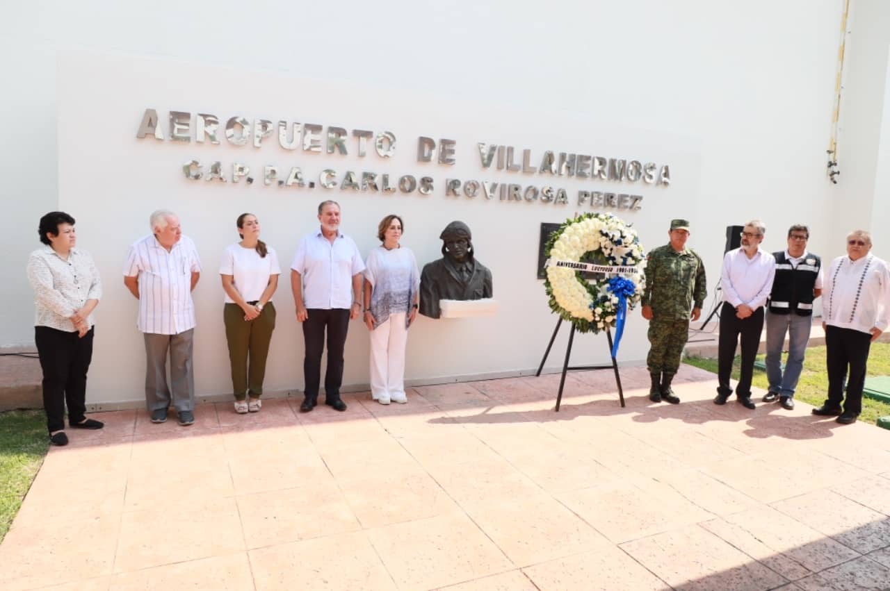 Reconocen al Aeropuerto de Villahermosa “Carlos Rovirosa Pérez” con distintivo de sustentabilidad Reconocen al Aeropuerto de Villahermosa “Carlos Rovirosa Pérez” con distintivo de sustentabilidad
