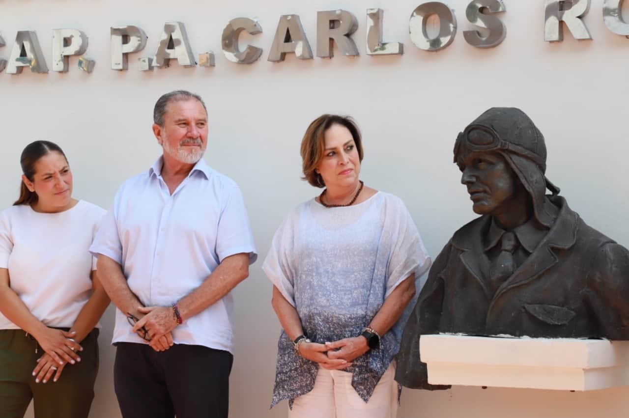 Reconocen al Aeropuerto de Villahermosa “Carlos Rovirosa Pérez” con distintivo de sustentabilidad Reconocen al Aeropuerto de Villahermosa “Carlos Rovirosa Pérez” con distintivo de sustentabilidad