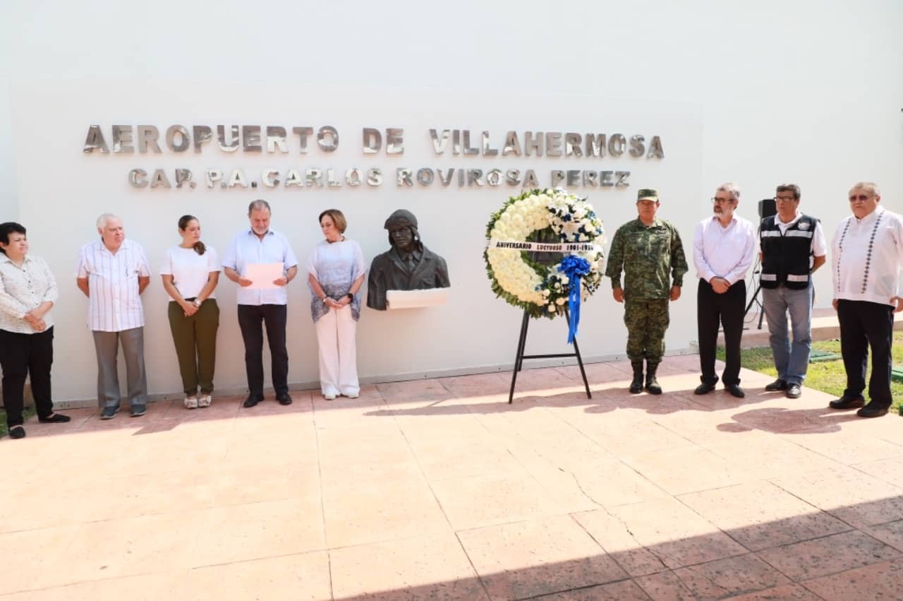 Reconocen al Aeropuerto de Villahermosa “Carlos Rovirosa Pérez” con distintivo de sustentabilidad Reconocen al Aeropuerto de Villahermosa “Carlos Rovirosa Pérez” con distintivo de sustentabilidad