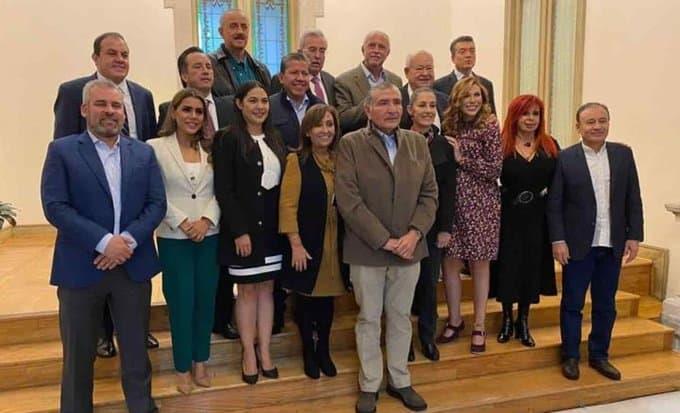 Gobernadores de Morena, acusan que es inconstitucional suspender el "Plan B" electoral